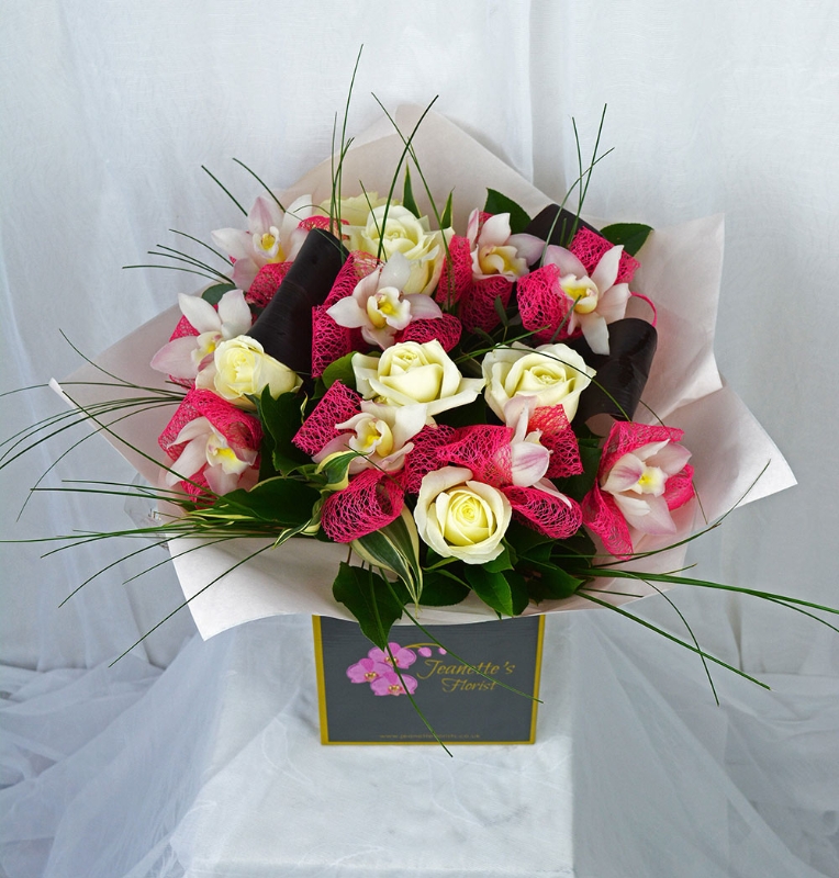 Luxury Rose And Orchid Bouquet Buy Online Or Call 01253