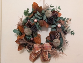 Traditional Foliage Autumn Wreath